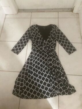 White House Black Market Black and White Geometric Wrap Dress